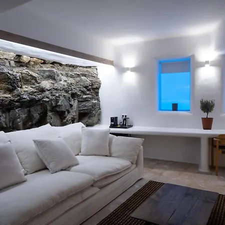 White Stone Mykonos Agios Ioannis Diakoftis