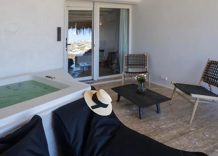 White Stone Mykonos Ξενοδοχείο *